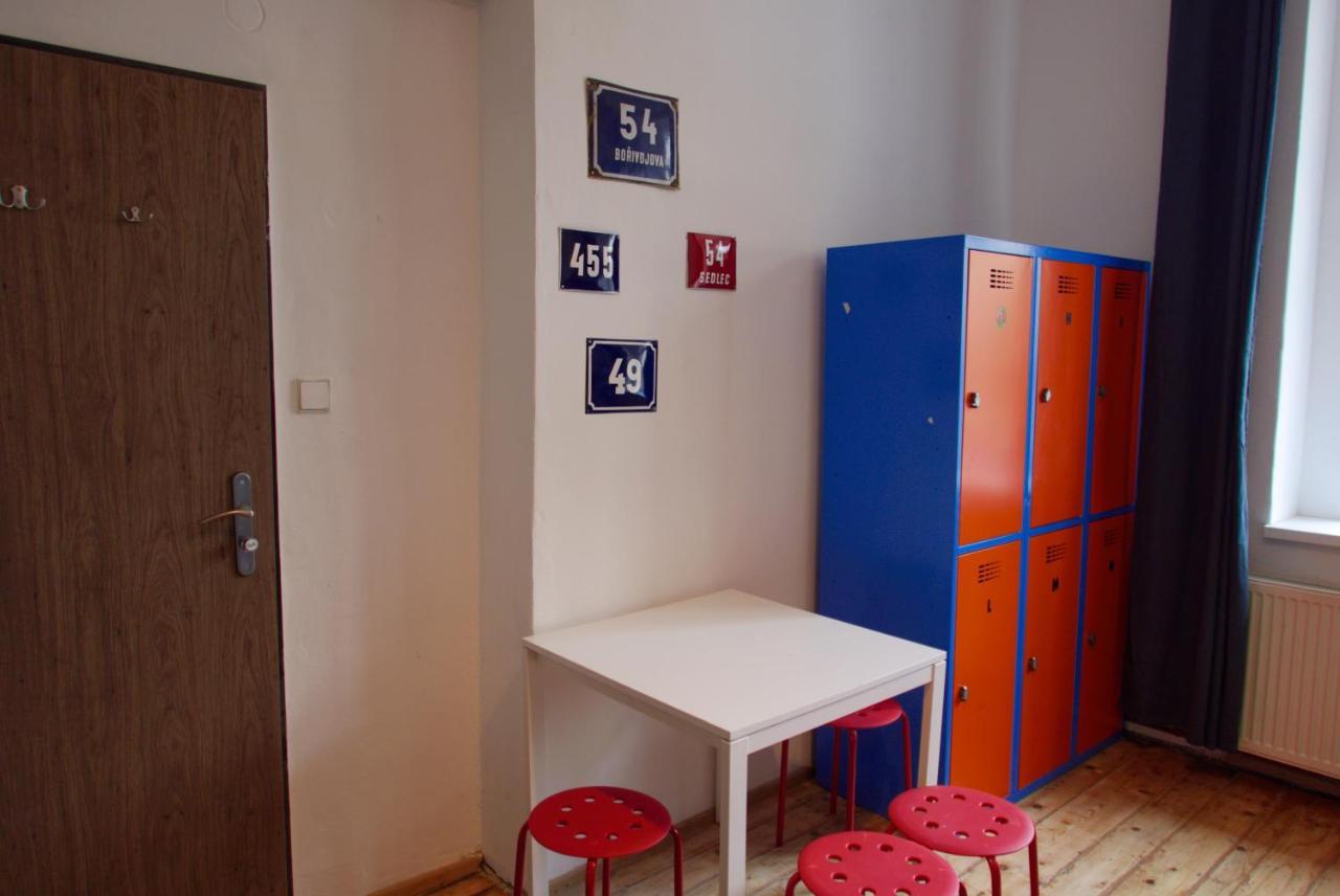 Clown And Bard Hostel براغ المظهر الخارجي الصورة