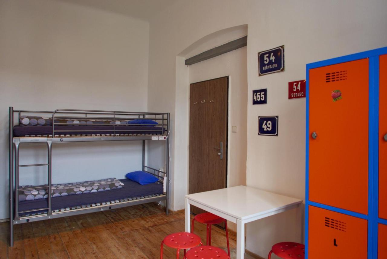 Clown And Bard Hostel براغ المظهر الخارجي الصورة