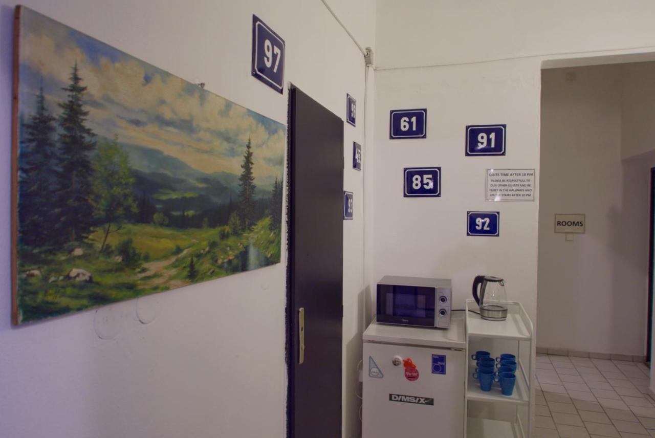 Clown And Bard Hostel براغ المظهر الخارجي الصورة