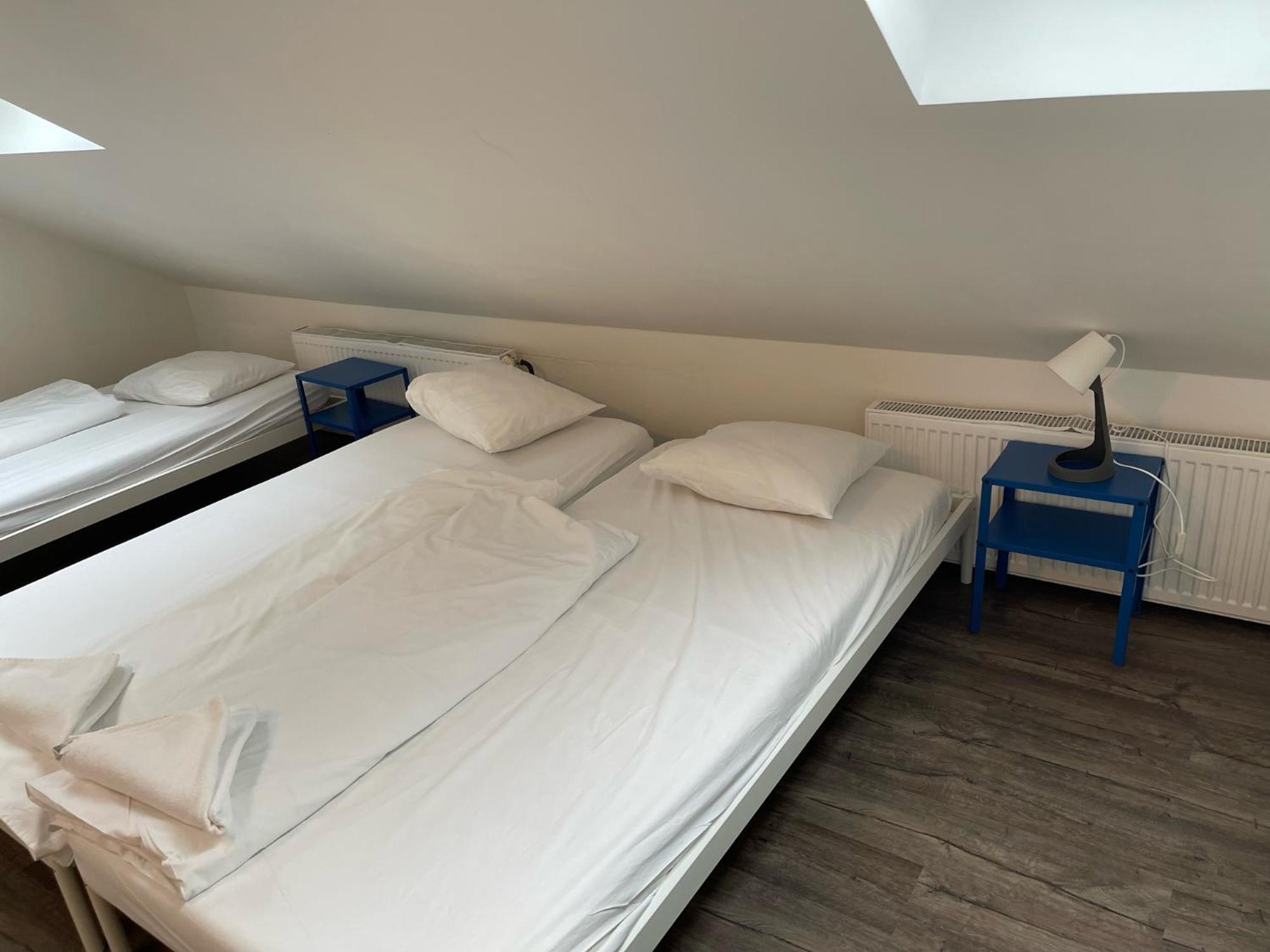 Clown And Bard Hostel براغ المظهر الخارجي الصورة