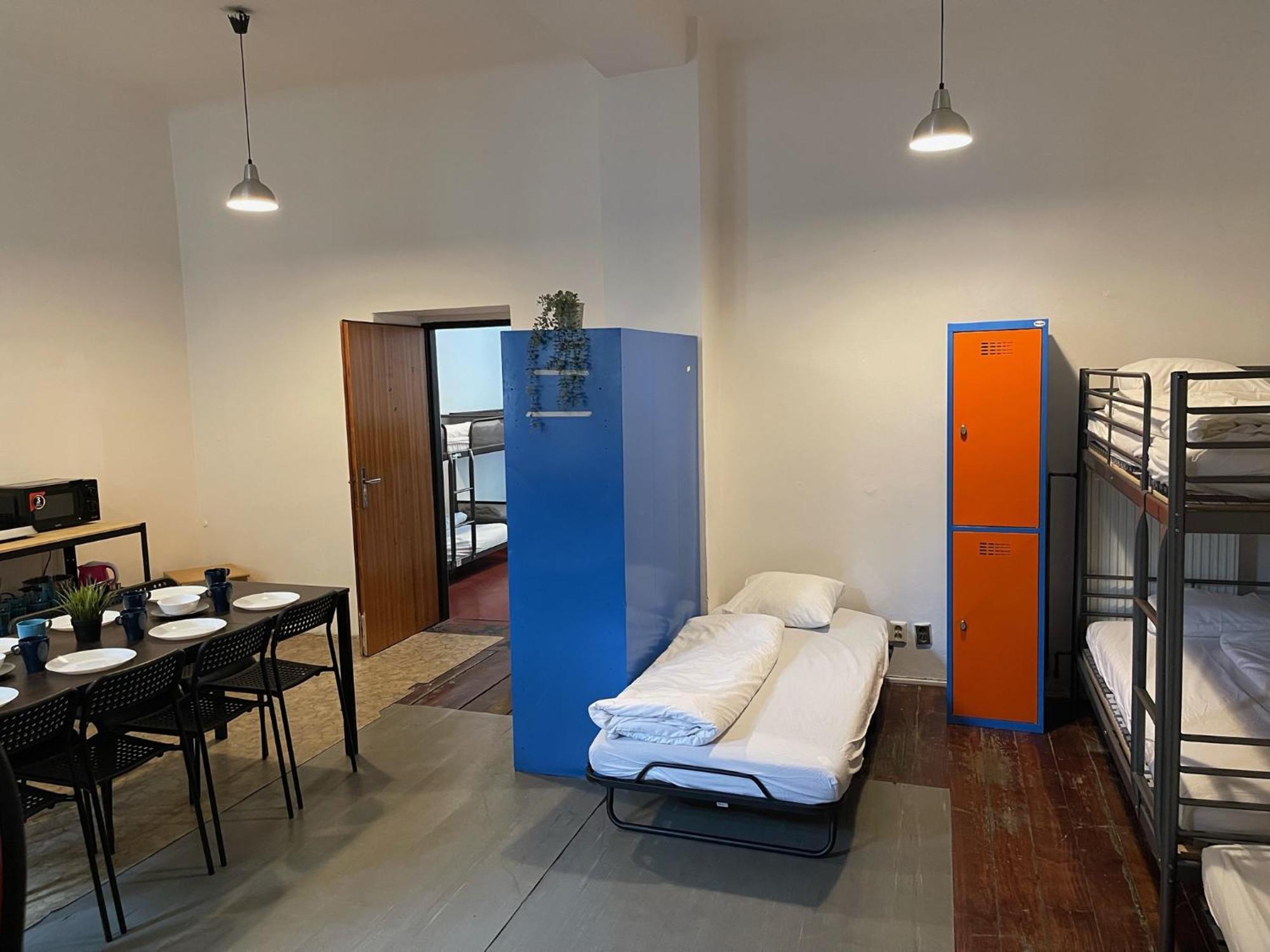 Clown And Bard Hostel براغ المظهر الخارجي الصورة